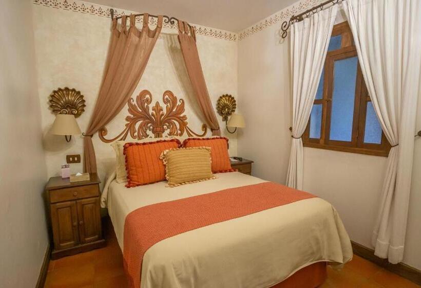 هتل Boutique Los Pasos & Spa