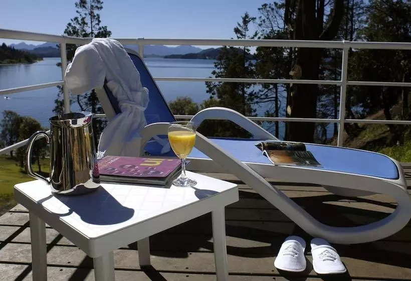 هتل Charming Luxury Lodge & Private Spa