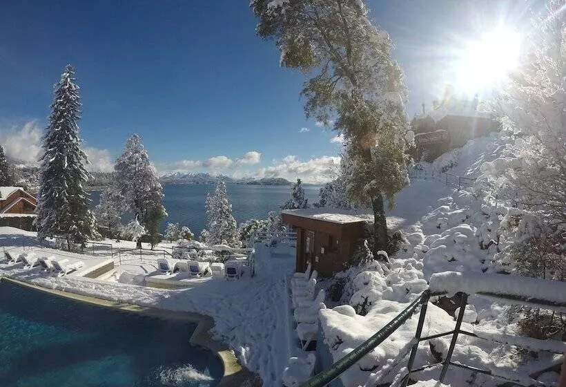 هتل Charming Luxury Lodge & Private Spa