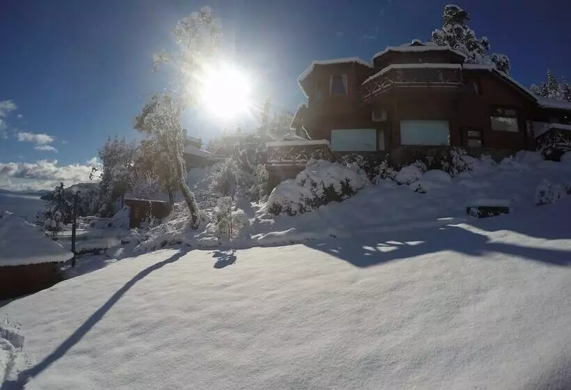 هتل Charming Luxury Lodge & Private Spa