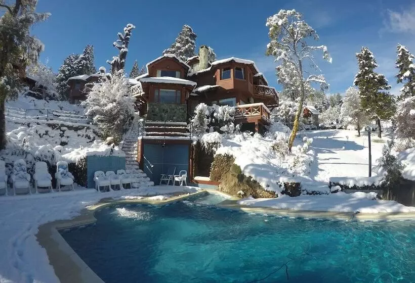 هتل Charming Luxury Lodge & Private Spa