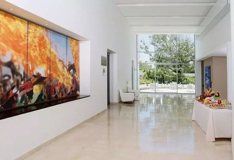 Hotel Estelar Alto Prado