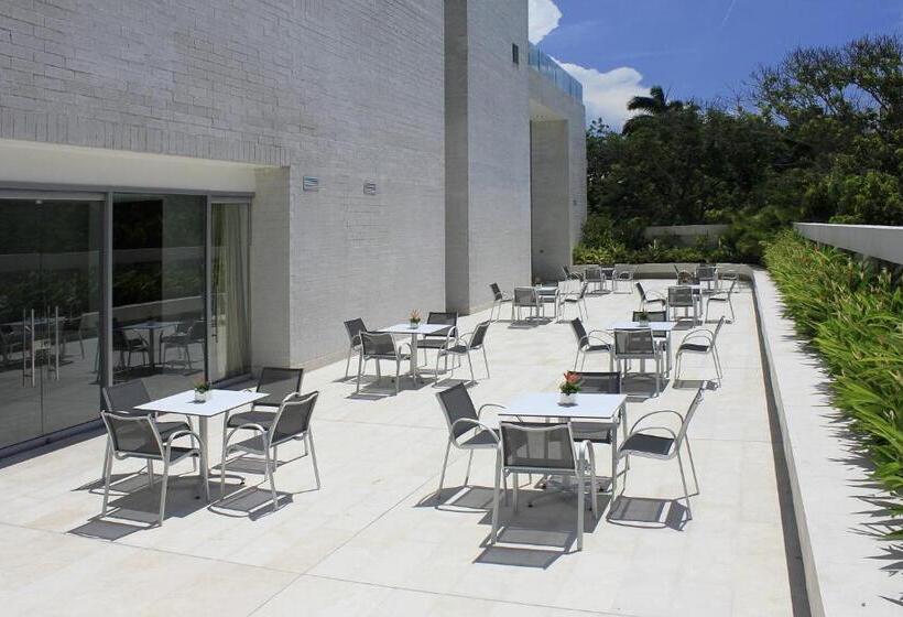 هتل Estelar Alto Prado