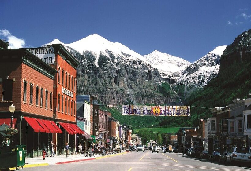 Отель Fairmont Heritage Place, Franz Klammer Lodge