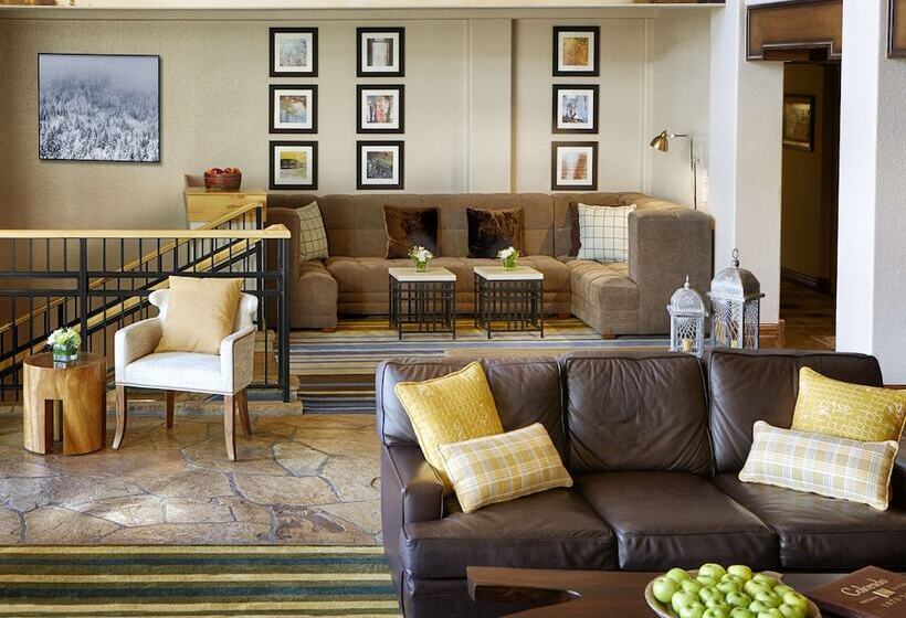 Отель Fairmont Heritage Place, Franz Klammer Lodge