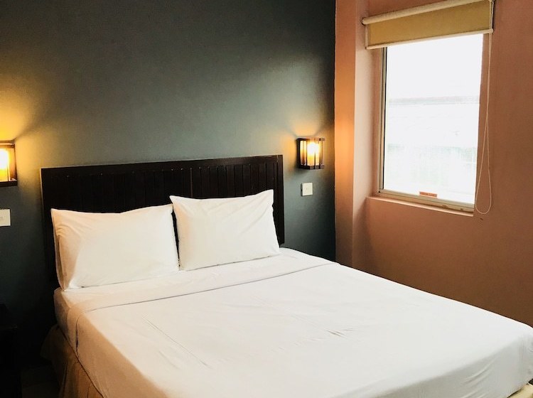 בית מלון כפרי Family