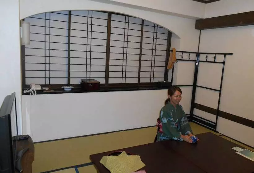 Отель Sasara Gero Hot Springs