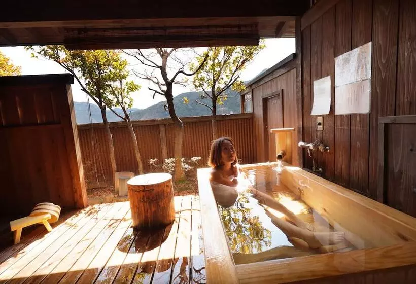 Отель Sasara Gero Hot Springs