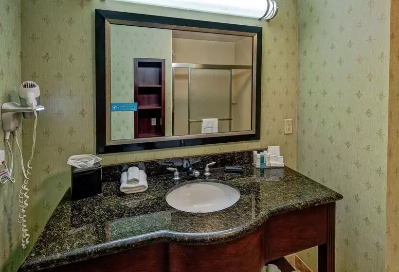 호텔 Hampton Inn Crossville