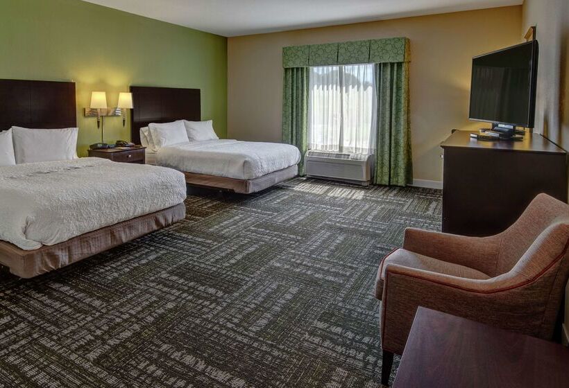 Отель Hampton Inn Crossville