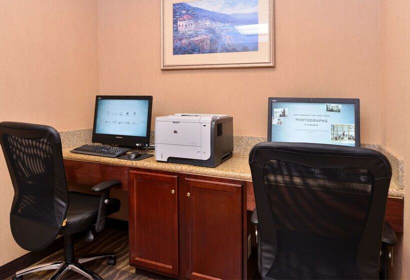 فندق Hampton Inn Grand Island