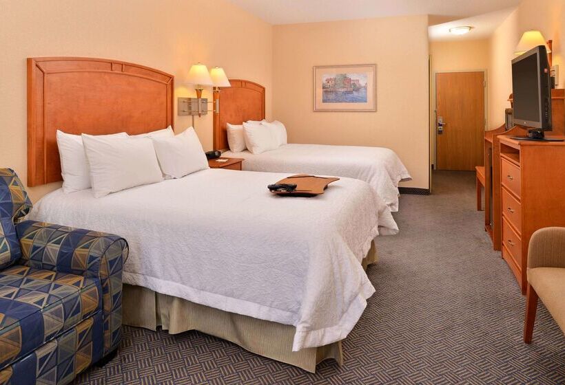 فندق Hampton Inn Grand Island