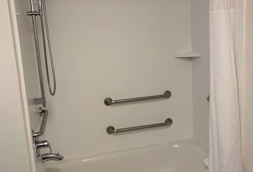 فندق Hampton Inn & Suites Carson City