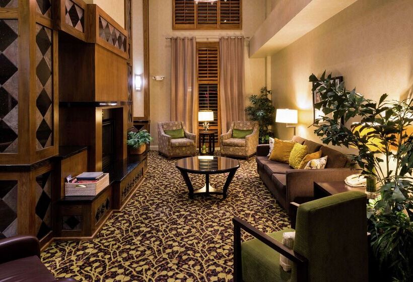 فندق Hampton Inn & Suites Carson City