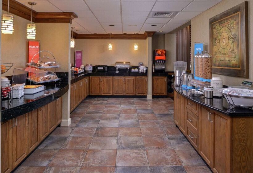 فندق Hampton Inn & Suites Carson City