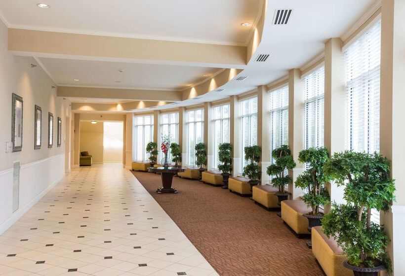 בית מלון כפרי Hilton Garden Inn Grand Forksund