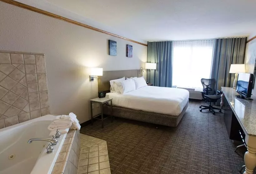 هتل Hilton Garden Inn Grand Forksund