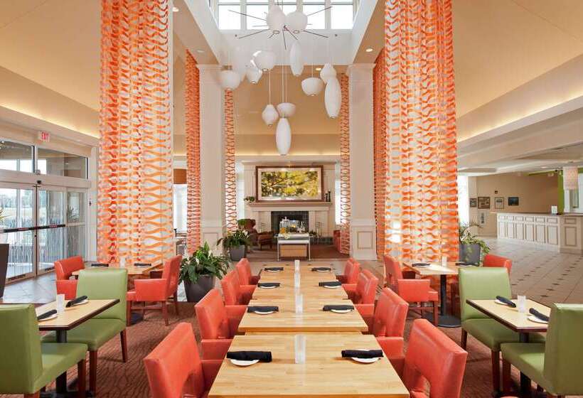 בית מלון כפרי Hilton Garden Inn Grand Forksund