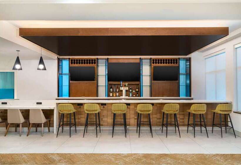 Отель Hilton Garden Inn Hanover Arundel Mills, Md