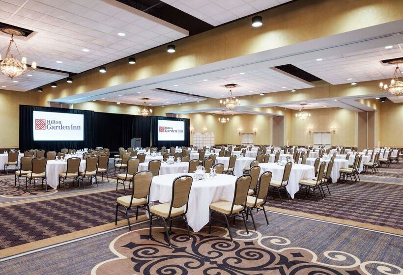 בית מלון כפרי Hilton Garden Inn Toledo Perrysburg