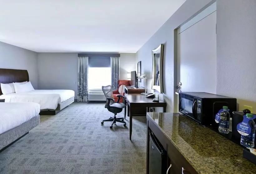 호텔 Hilton Garden Inn Toledo Perrysburg