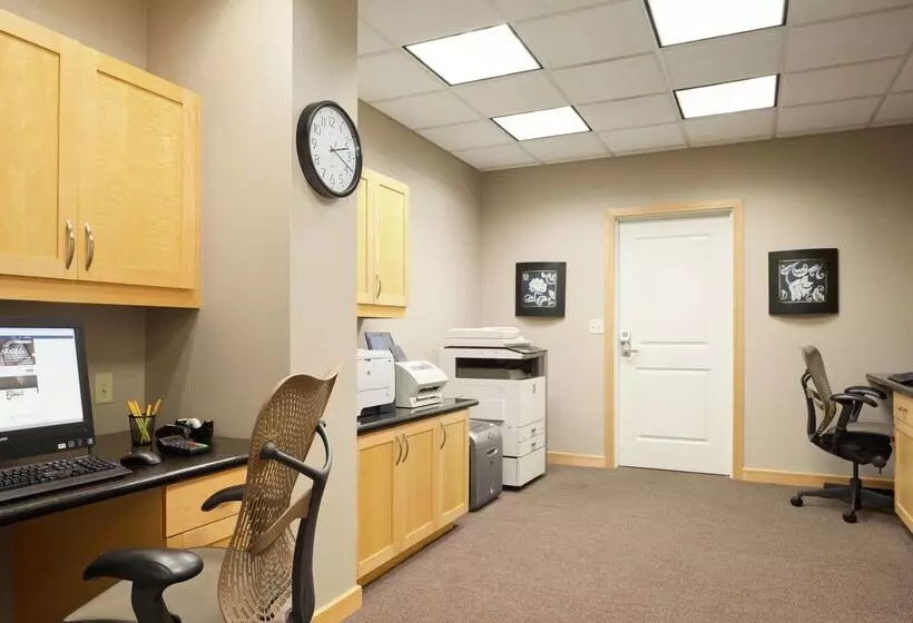 호텔 Hilton Garden Inn Toledo Perrysburg