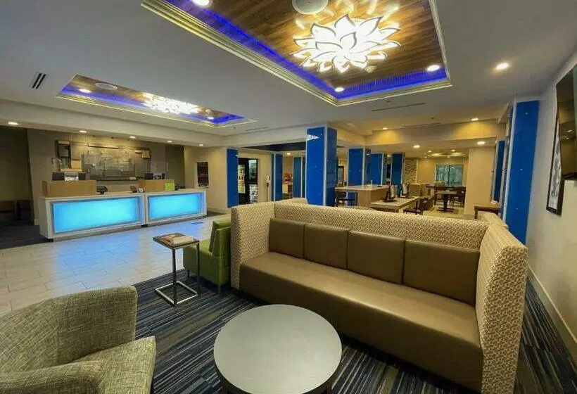 هتل Holiday Inn Express & Suites Columbia   East Elkridge, Jessup An Ihg