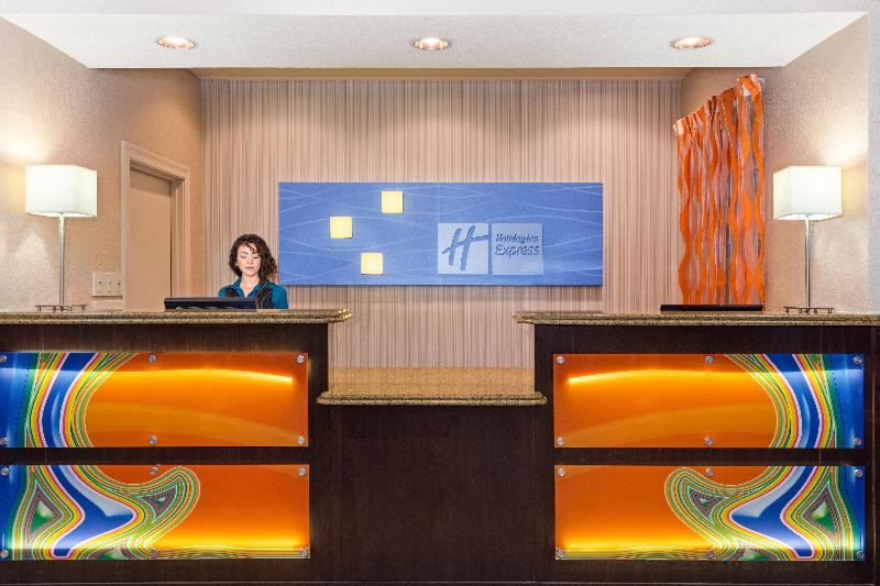 فندق Holiday Inn Express & Suites Lakeland North I 4, An Ihg