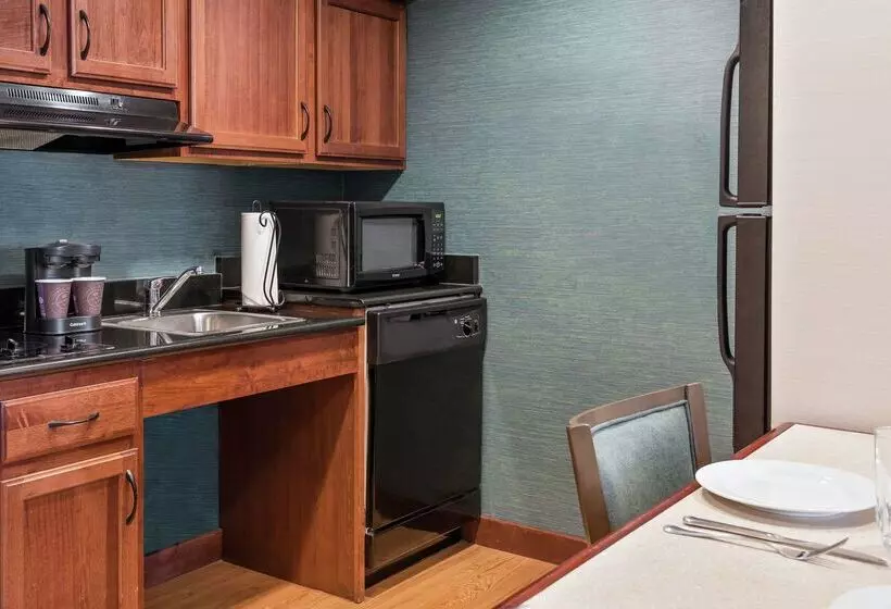 호텔 Homewood Suites By Hilton Clevelandbeachwood