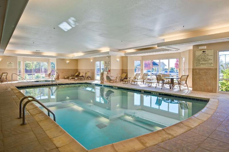 هتل Homewood Suites By Hilton Fort Collins