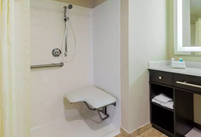 هتل Homewood Suites By Hilton St. Louis Riverport Airport West