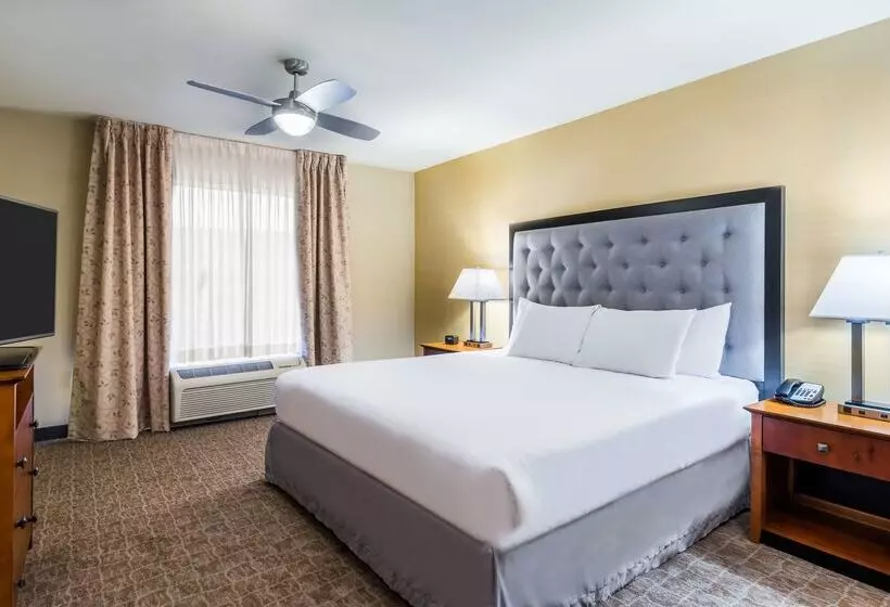 هتل Homewood Suites By Hilton St. Louis Riverport Airport West