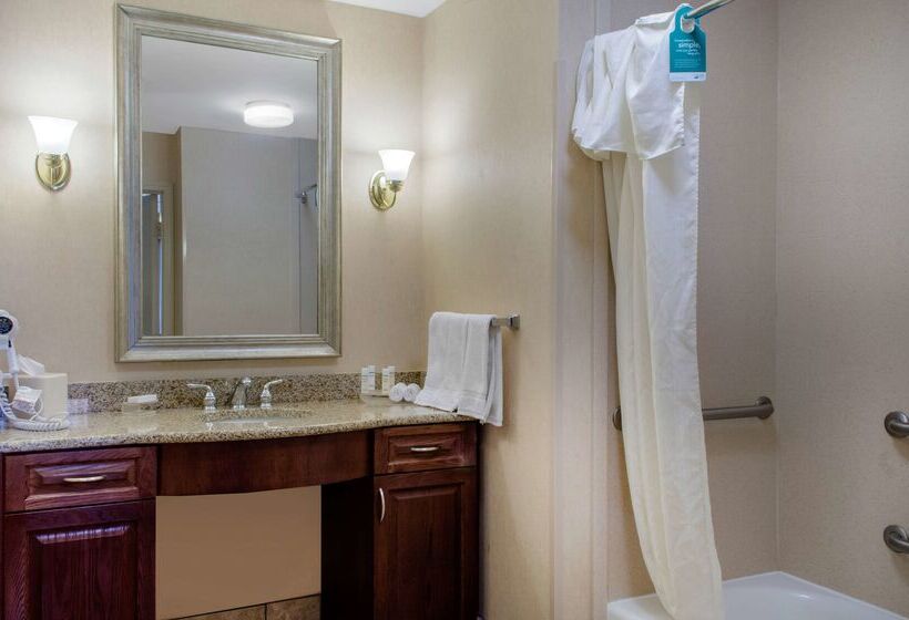 בית מלון כפרי Homewood Suites Covington