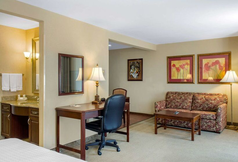 בית מלון כפרי Homewood Suites Covington