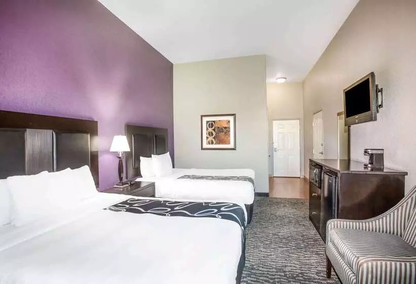 Отель La Quinta By Wyndham Kyle Austin South