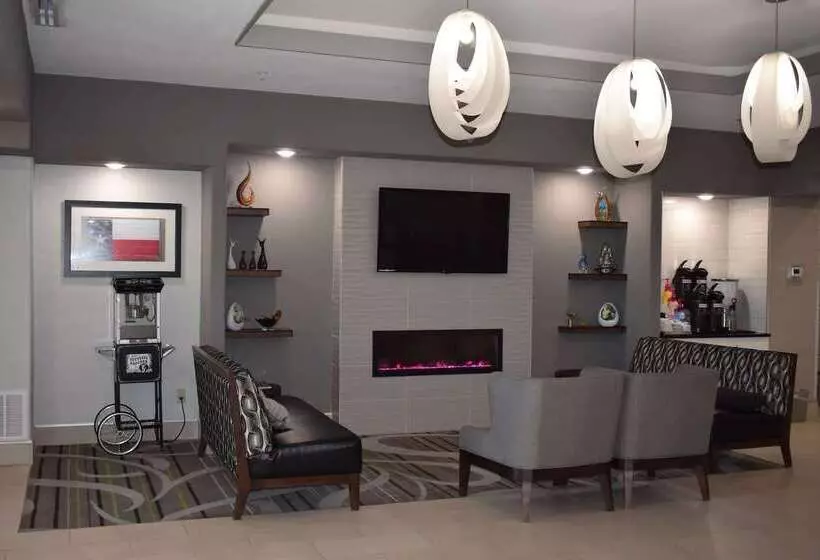 Отель La Quinta By Wyndham Kyle Austin South