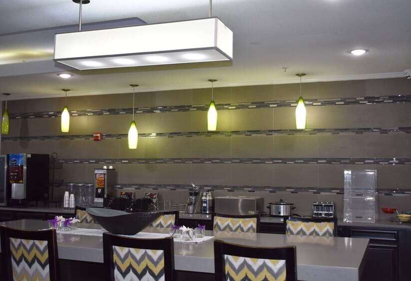 فندق La Quinta By Wyndham Kyle   Austin South