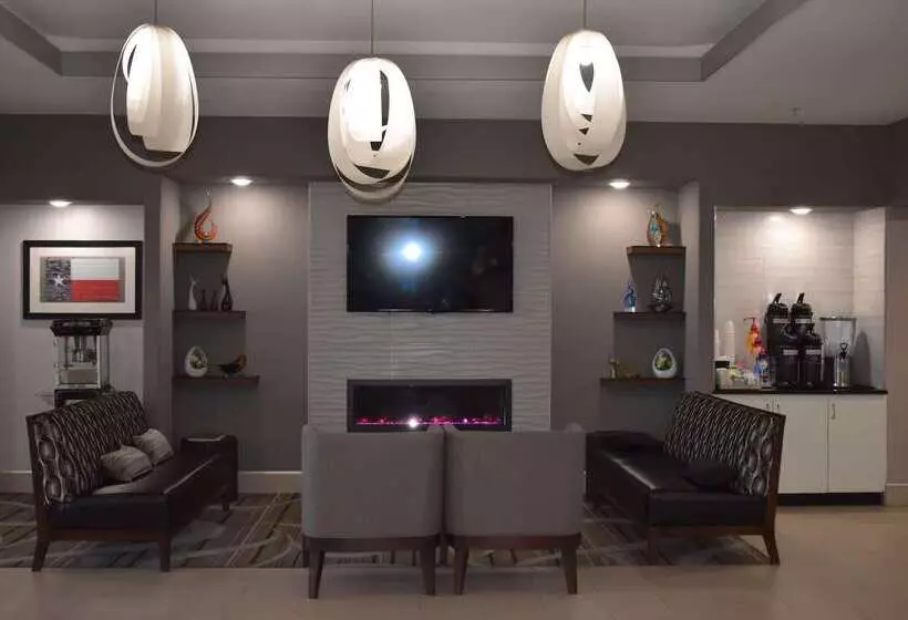 Отель La Quinta By Wyndham Kyle Austin South