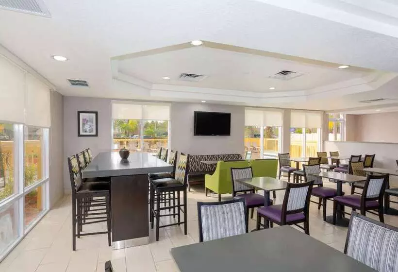 酒店 La Quinta By Wyndham Mobile   Daphne