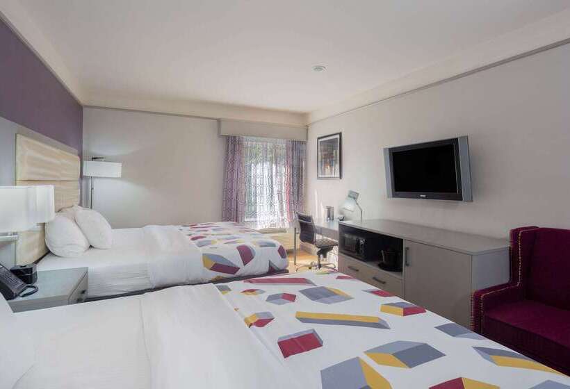 Отель La Quinta By Wyndham Mobile   Daphne