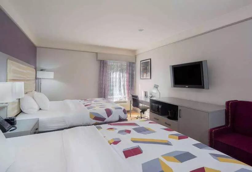 酒店 La Quinta By Wyndham Mobile   Daphne