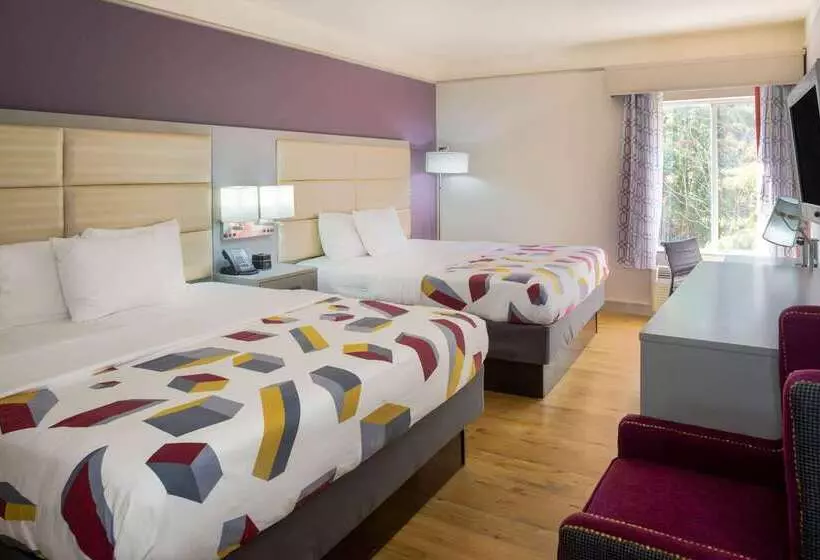 酒店 La Quinta By Wyndham Mobile   Daphne