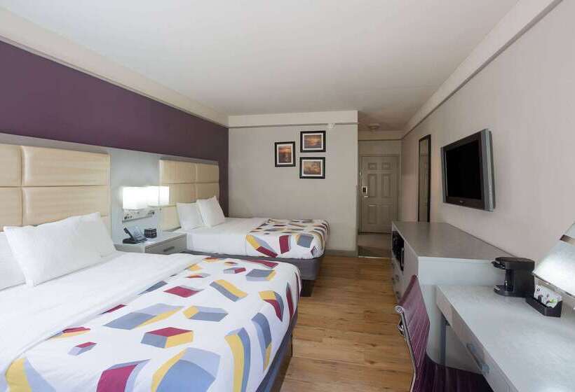 Отель La Quinta By Wyndham Mobile   Daphne