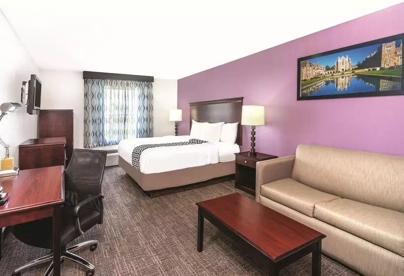 ホテル La Quinta By Wyndham Rome