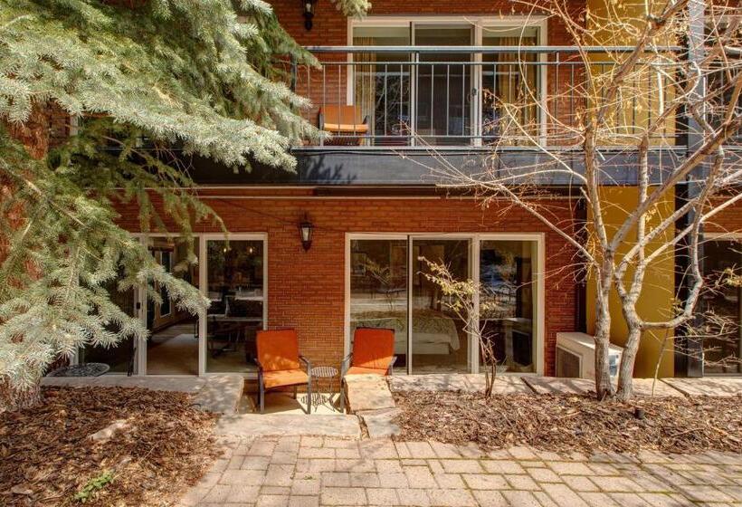 هتل Main Street Modish