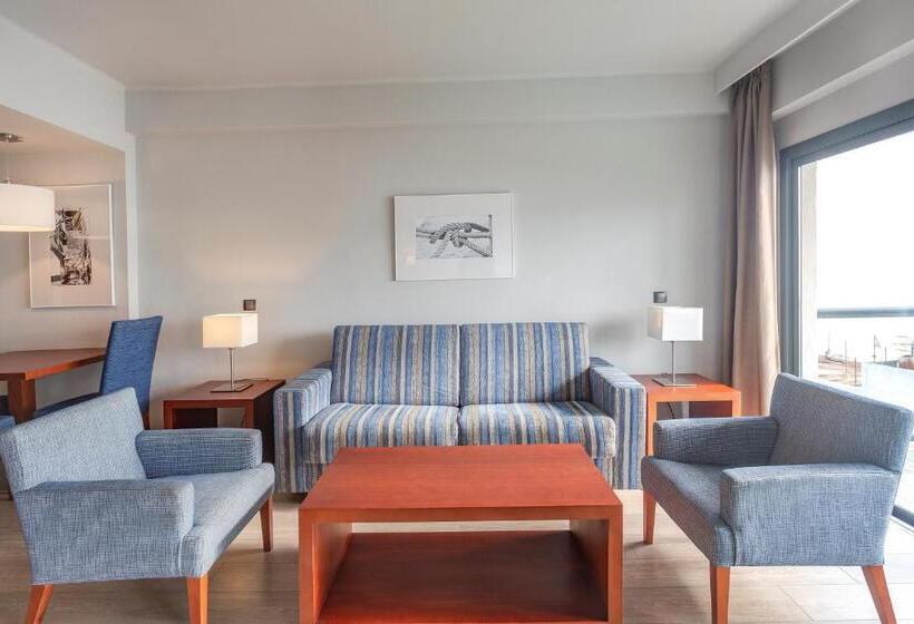 ホテル Marins Suites  Adults Only