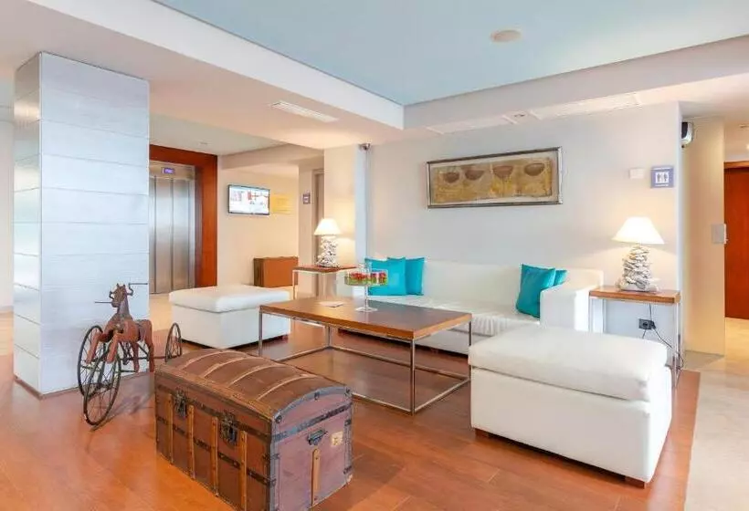 בית מלון כפרי Marins Suites  Adults Only