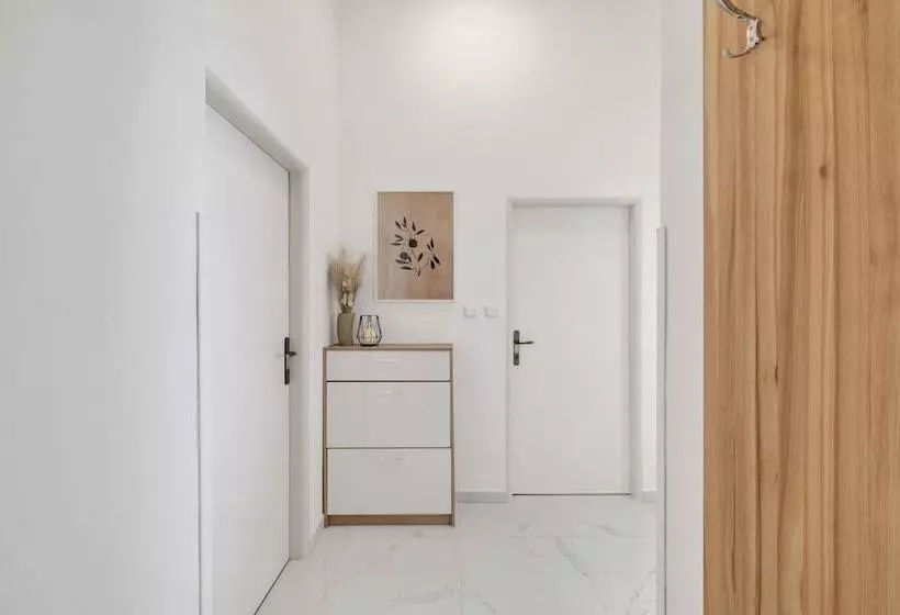 هتل Rezidence Villa Gloria