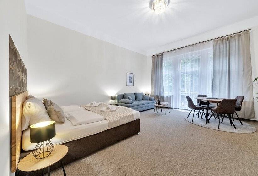 ホテル Rezidence Villa Gloria