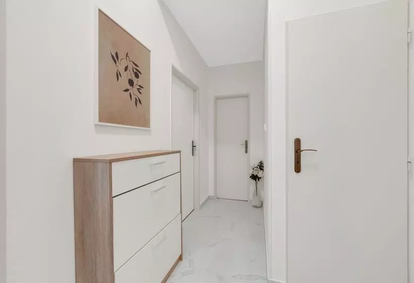 هتل Rezidence Villa Gloria